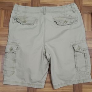 OLD NAVY khaki cargo shorts